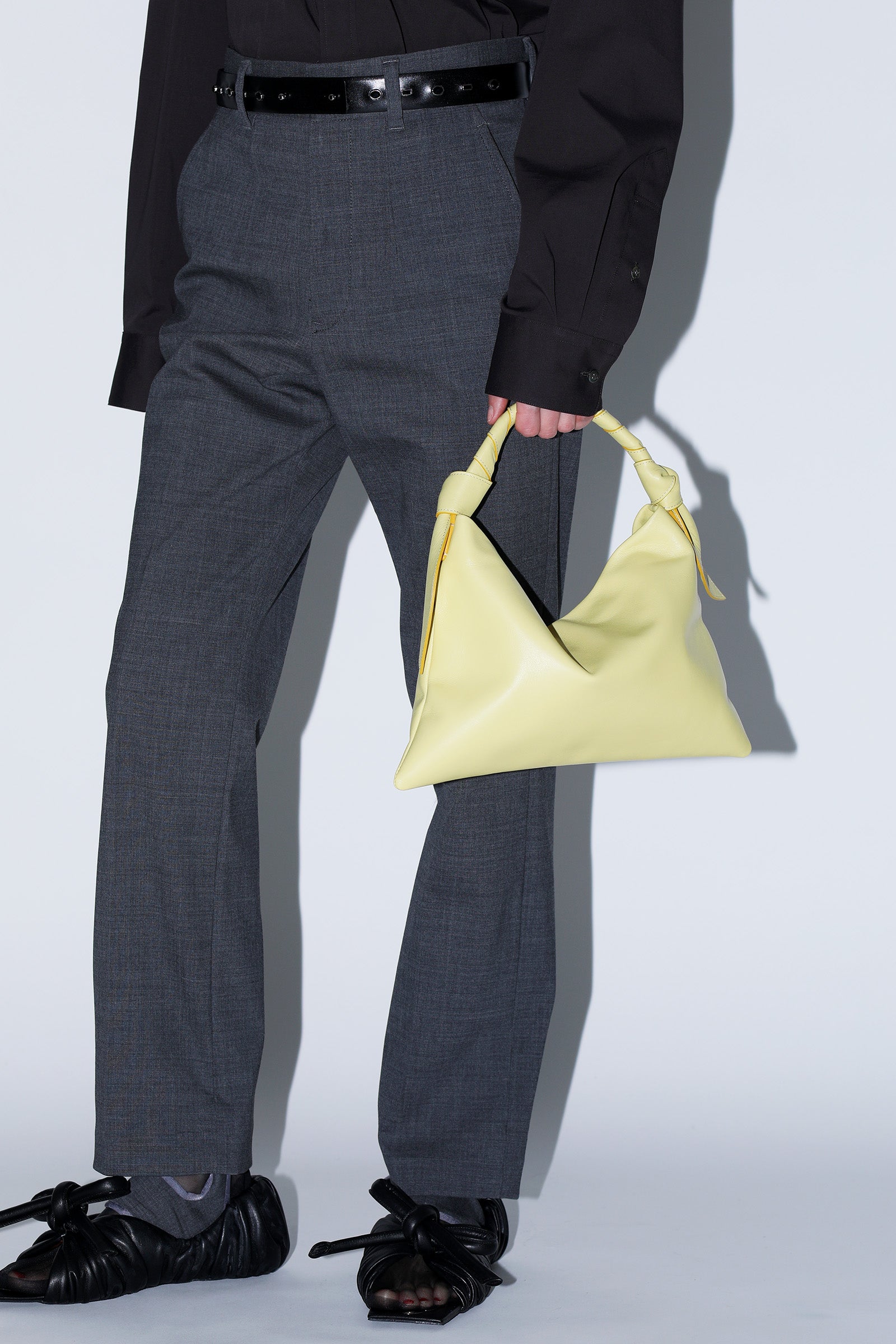 p*p様 00s TOGA ARCHIVES hand bag leather p*p様 00s TOGA ARCHIVES hand bag leather p*p様 00s TOGA ARCHIVES