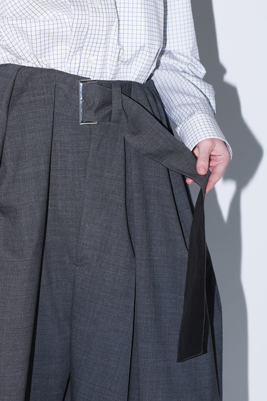 WOOL TROPICAL HALF PANTS – TOGA ONLINE STORE