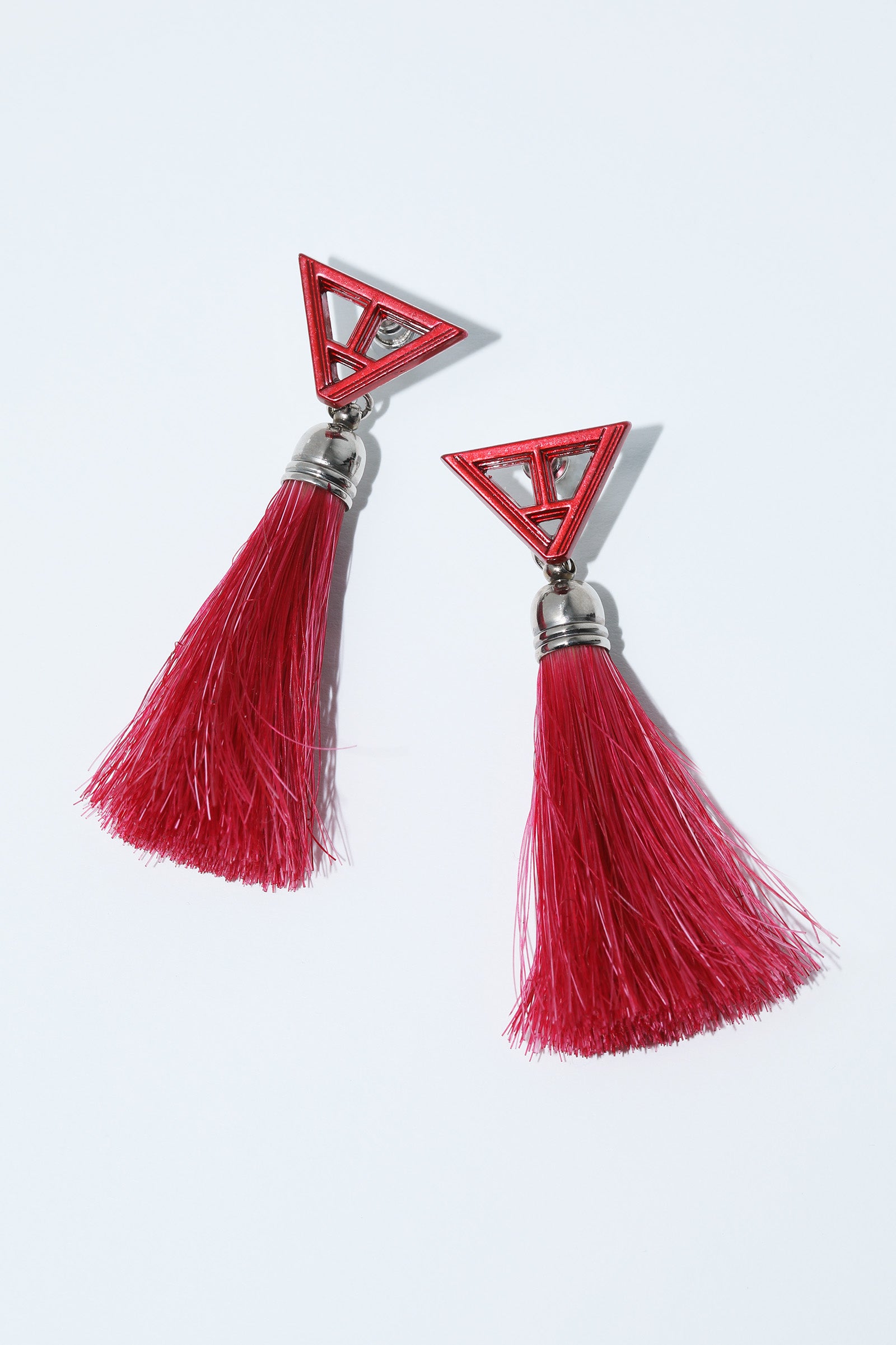 TRIANGLE FRINGE PIERCED EARRINGS