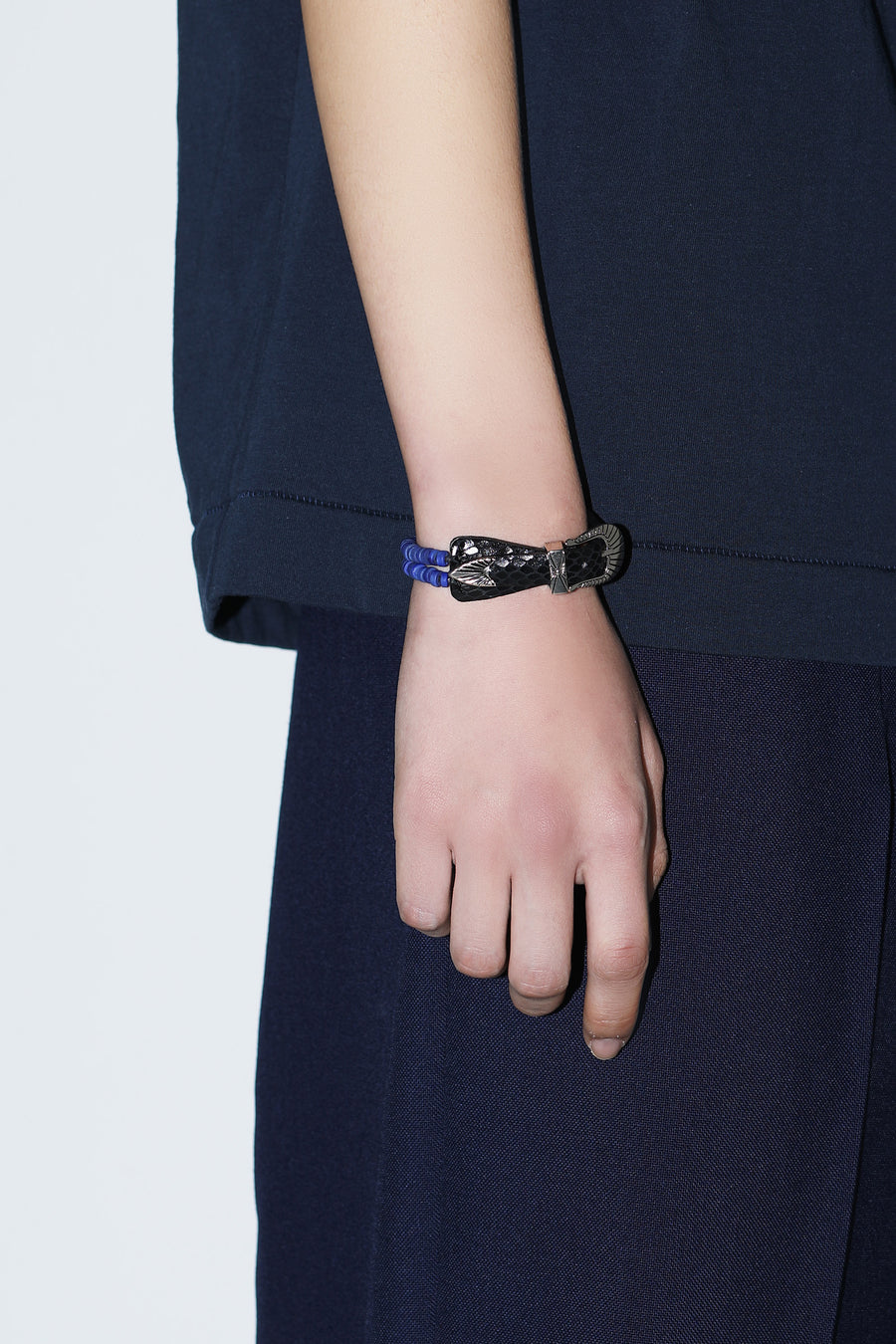 BEADS LEATHER BANGLE – TOGA ONLINE STORE