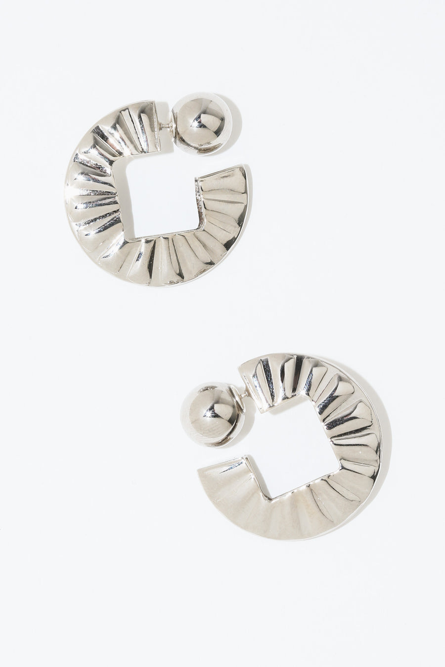 CONCHO HOOP PIERCED EARRINGS – TOGA ONLINE STORE