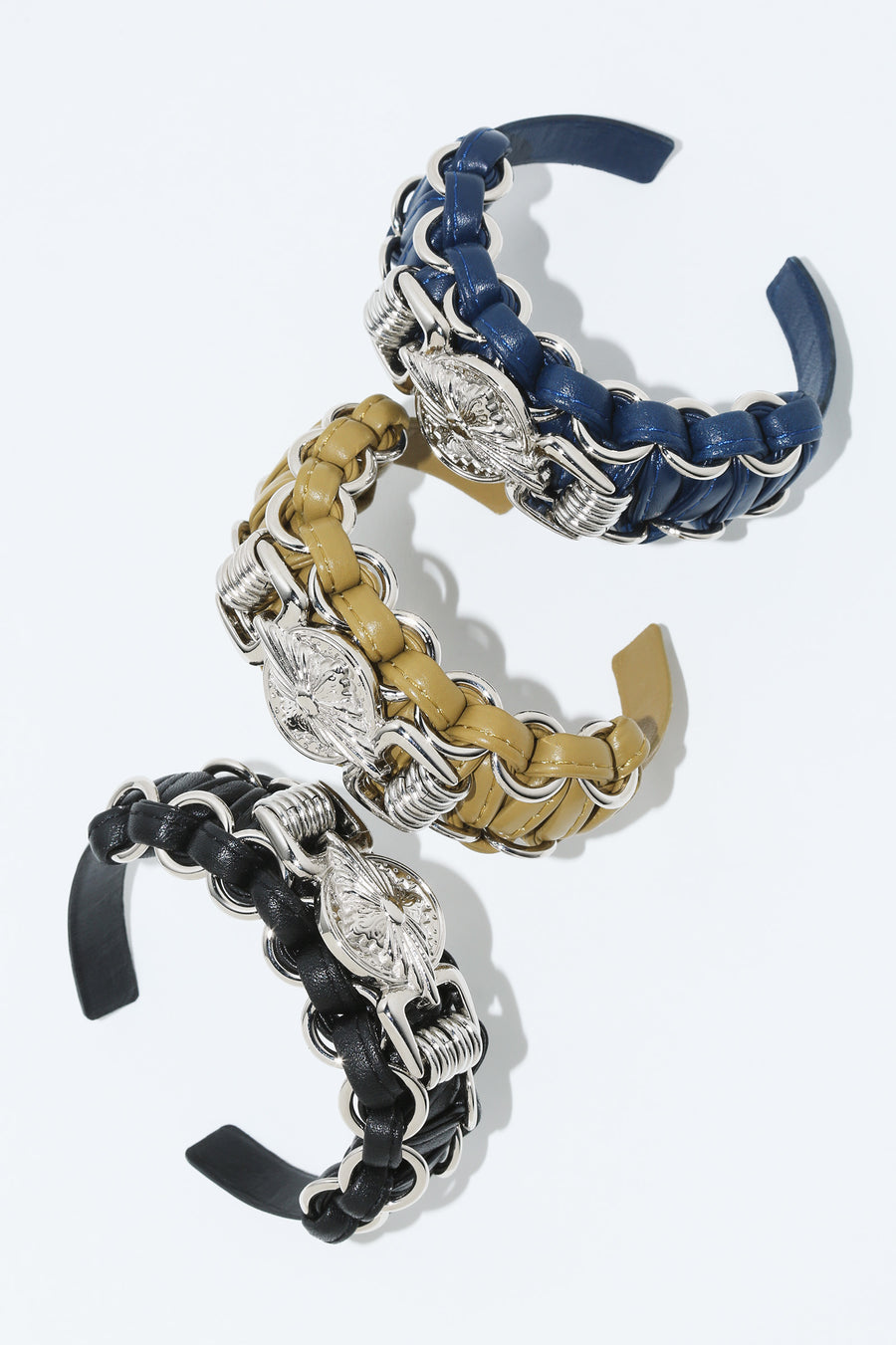 TOGAバングル LEATHER BRAID BANGLE – TOGA ONLINE STORE