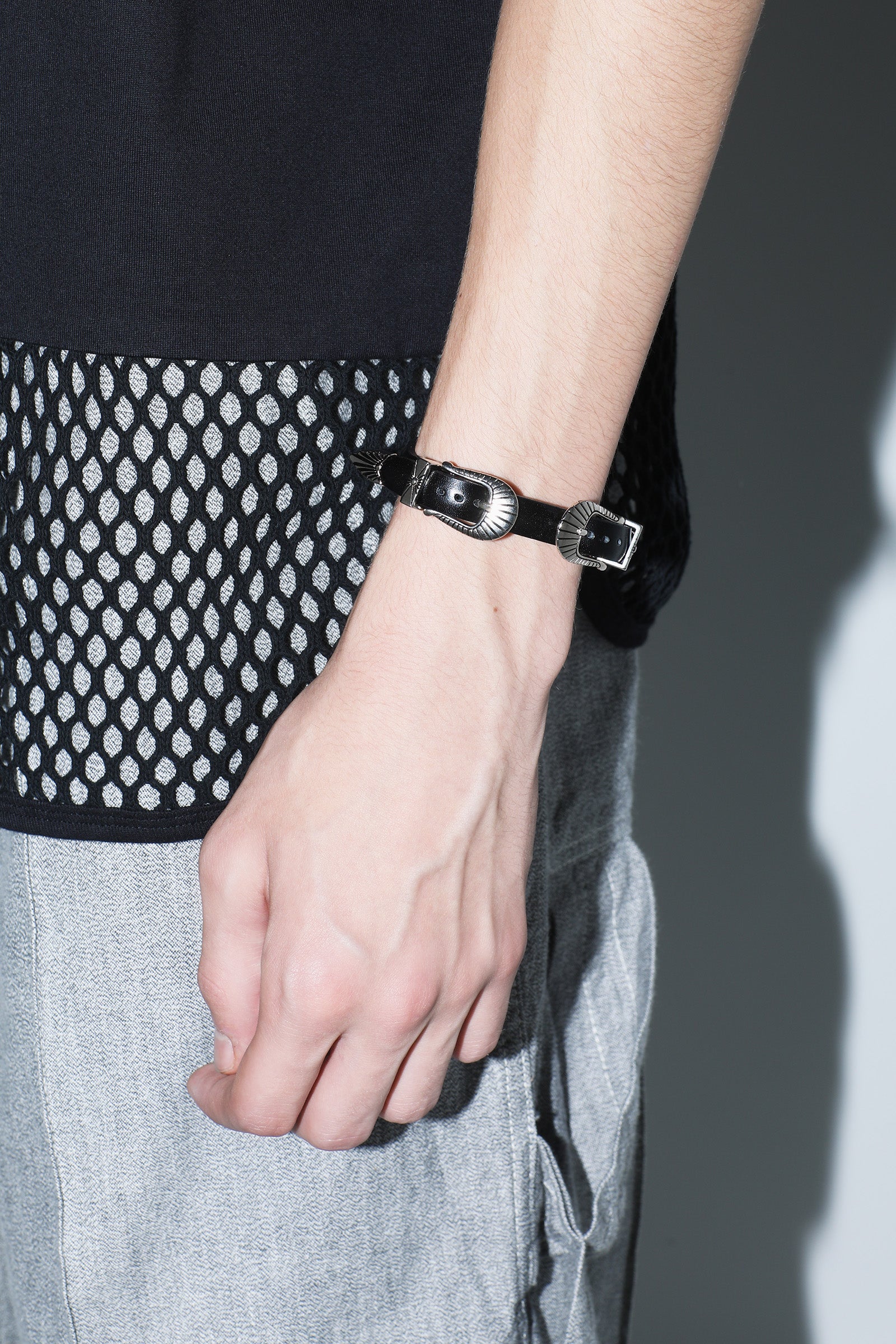 NARROW DOUBLE BUCKLE BANGLE – TOGA ONLINE STORE