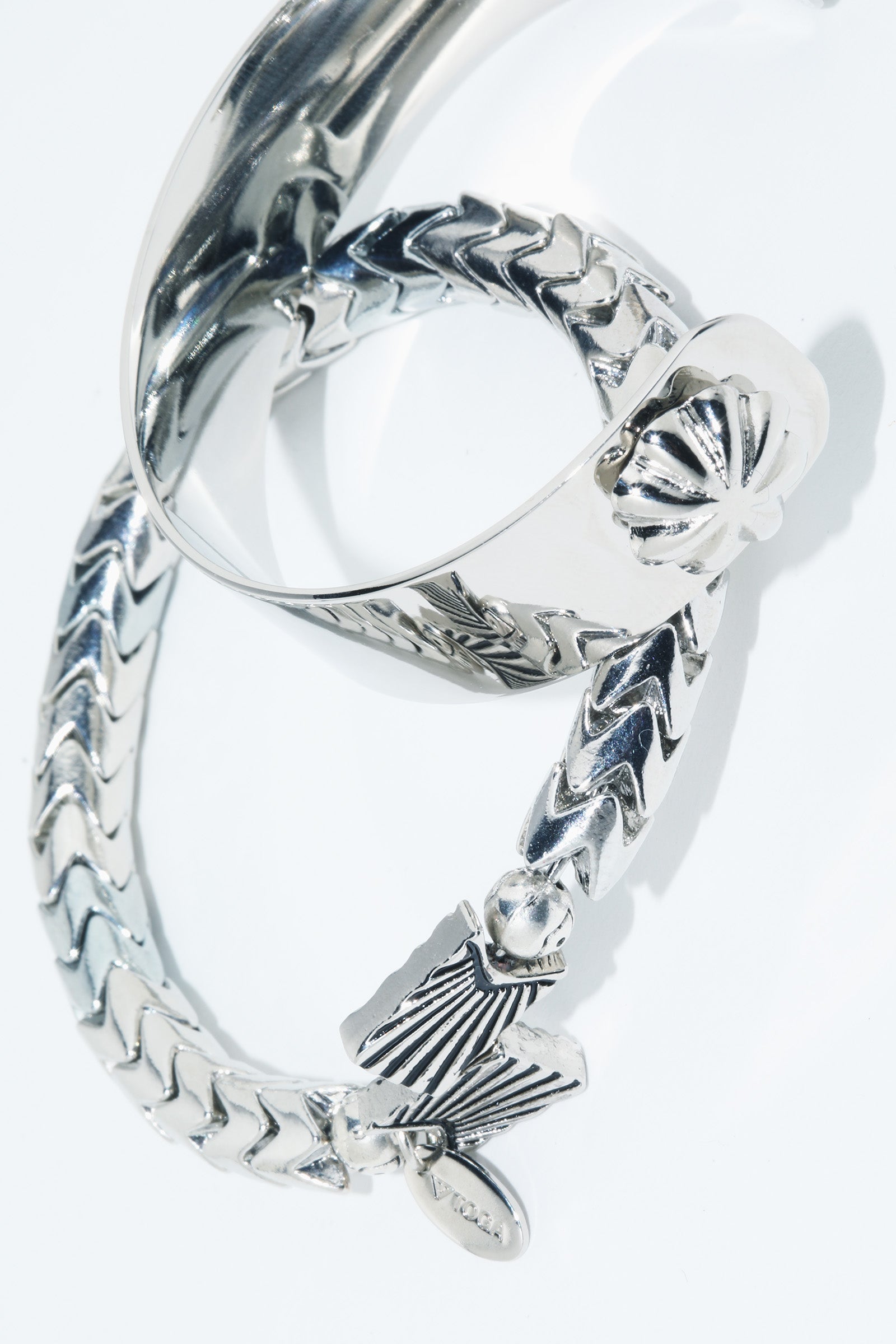 METAL BANGLE SET – TOGA ONLINE STORE