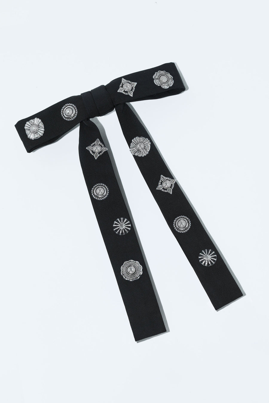 CONCHO RIBBON TIE