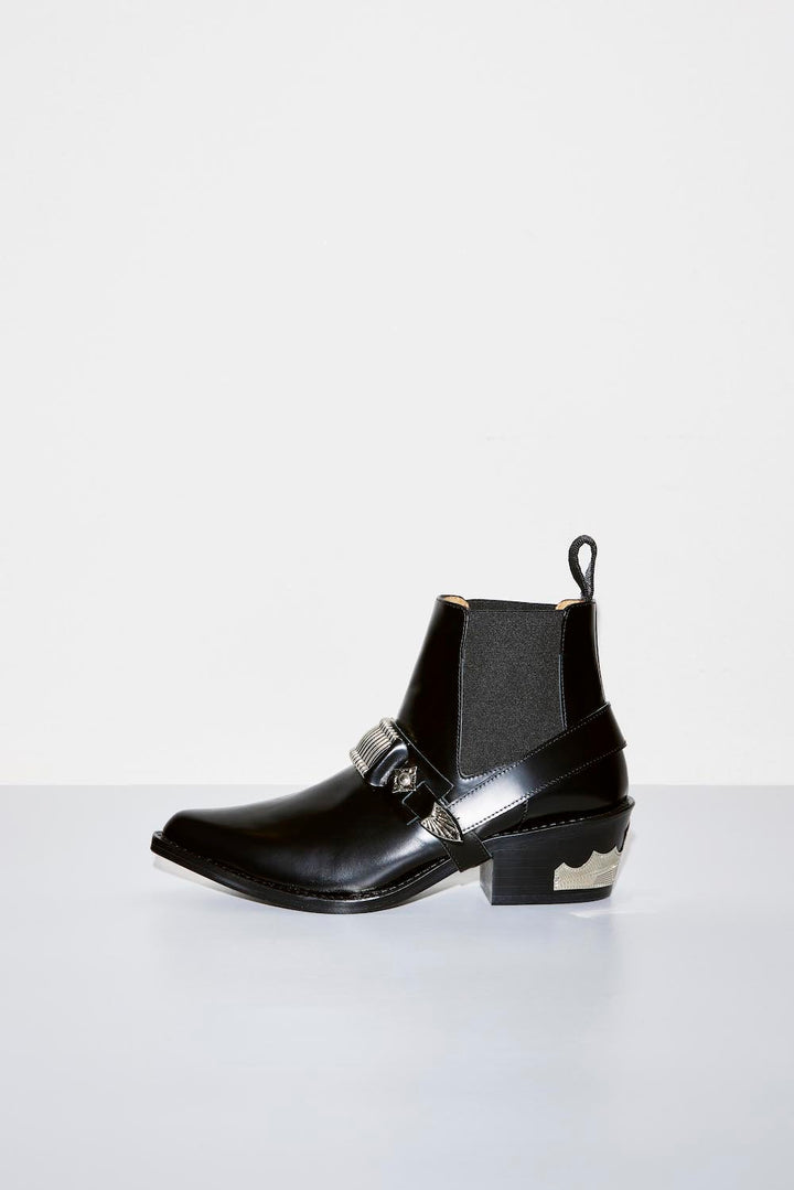 TOGA PULLA SHOE 2023aw LOOK24 – TOGA ONLINE STORE